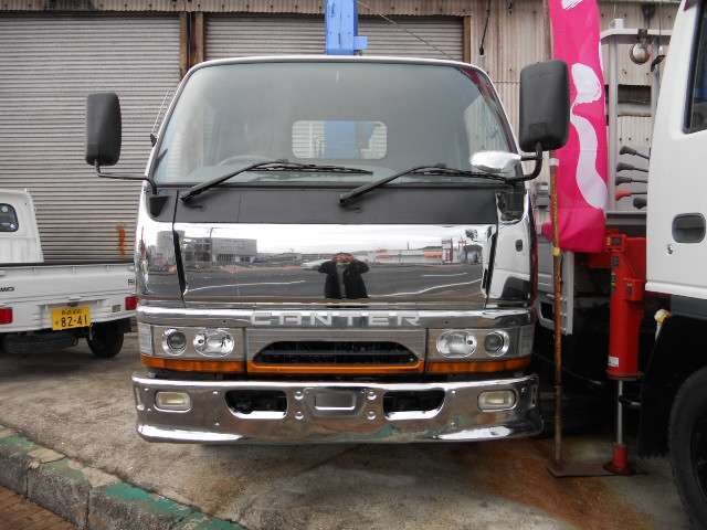 Mitsubishi Fuso Canter 2