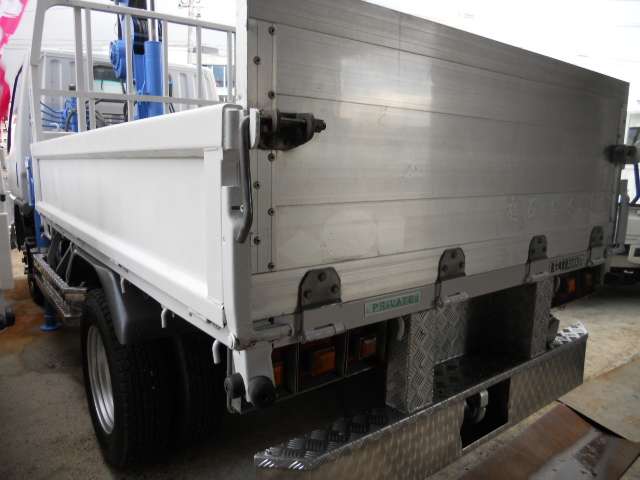 Mitsubishi Fuso Canter 3
