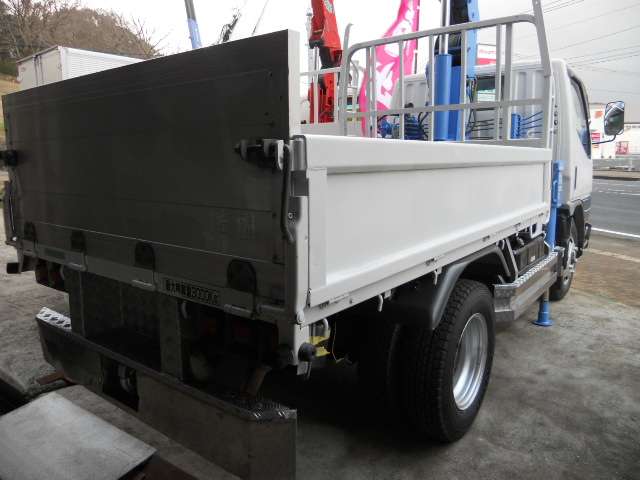 Mitsubishi Fuso Canter 4