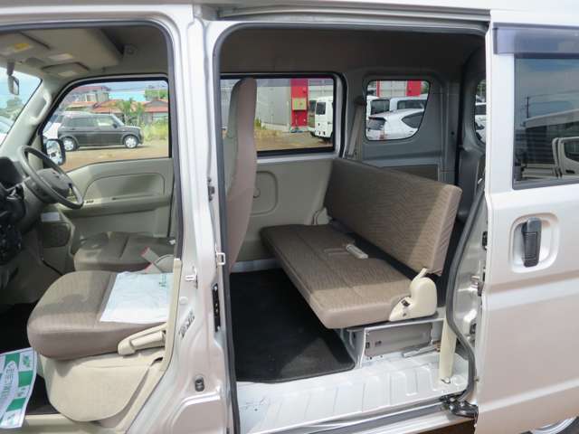Nissan NV100 Clipper 7