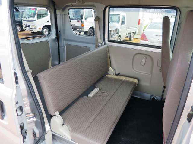 Nissan NV100 Clipper 9