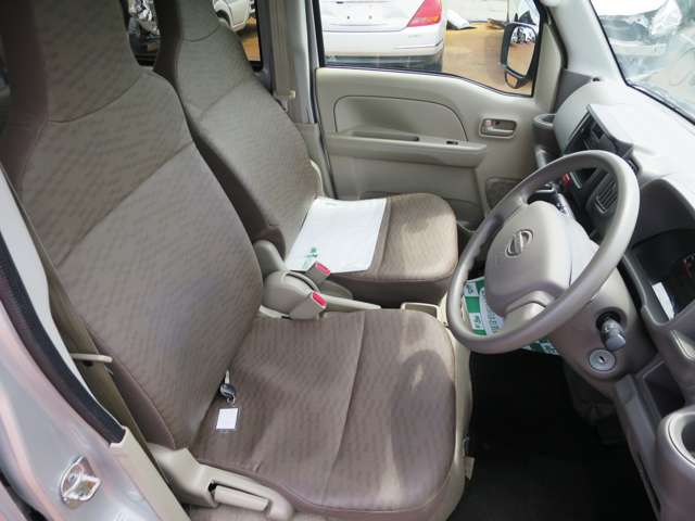 Nissan NV100 Clipper 10