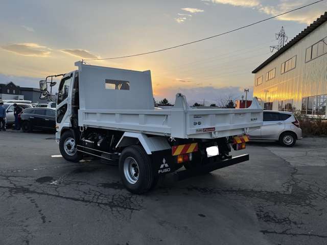 Mitsubishi Fuso Fighter 7