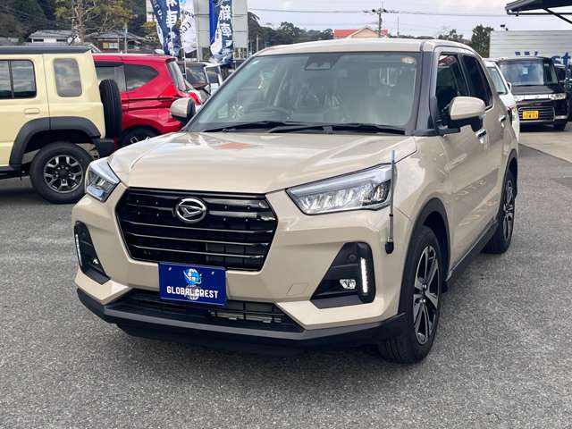 Daihatsu Rocky 4