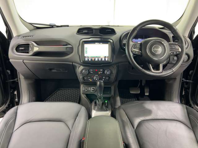 Jeep Renegade 6