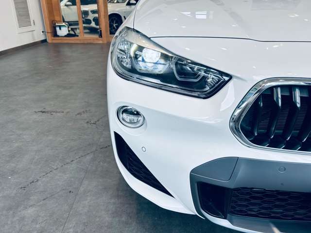 BMW X2 12
