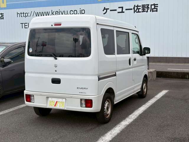 Suzuki Every 2