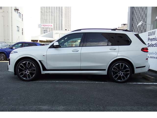 BMW X7 8
