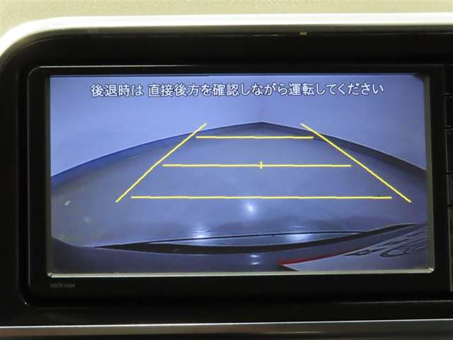 Toyota Sienta 8