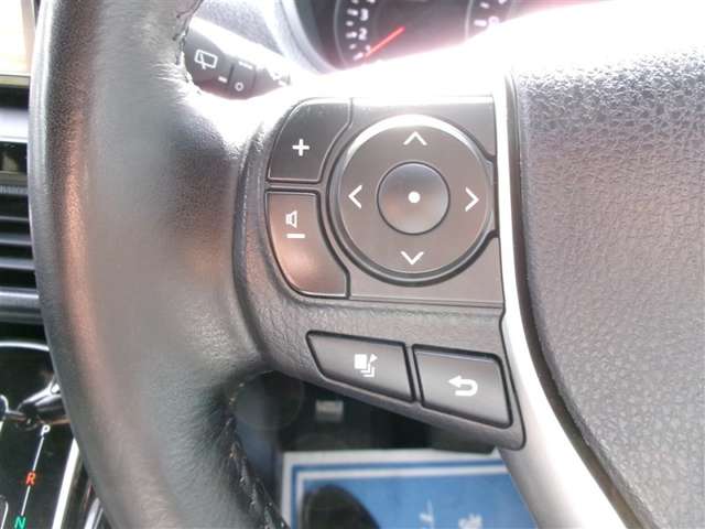 Toyota Voxy 11