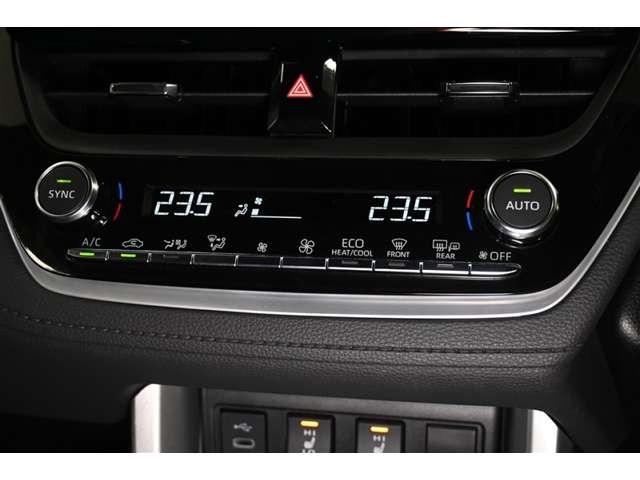 Toyota Corolla Cross 8