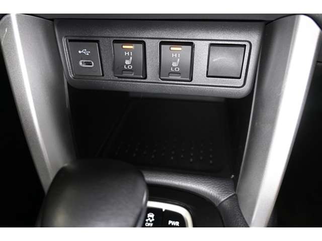 Toyota Corolla Cross 10