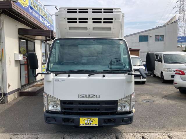 Isuzu Elf 2