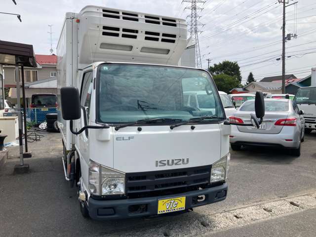 Isuzu Elf 3
