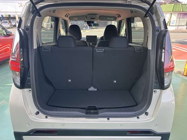 Mitsubishi eK X EV 10
