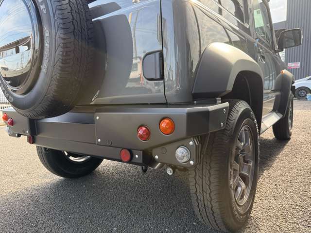 Suzuki Jimny Sierra 4