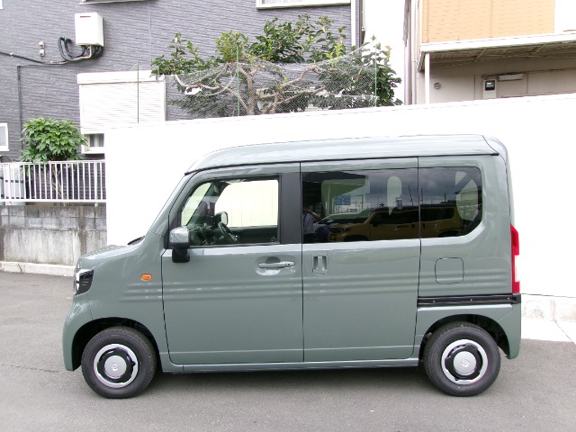 Honda N-VAN 4