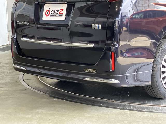 Toyota Esquire 7
