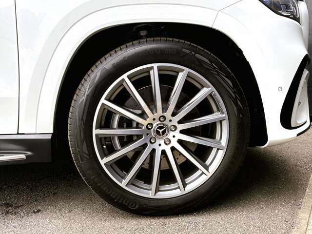 Mercedes-Benz GLS 10