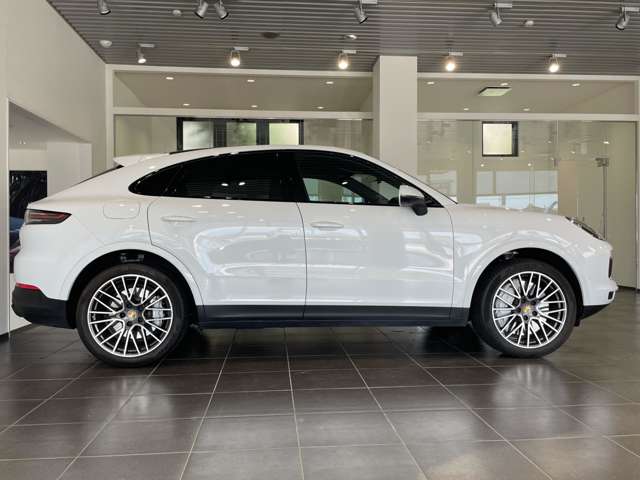 Porsche Cayenne Coupe 9