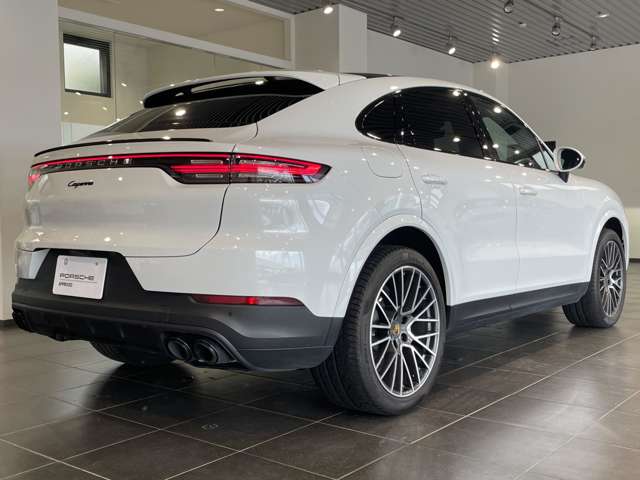 Porsche Cayenne Coupe 10