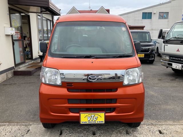 Daihatsu Hijet Deck Van 2
