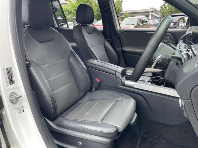 Mercedes-Benz GLB 5