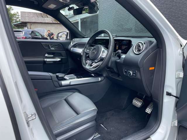 Mercedes-Benz GLB 7