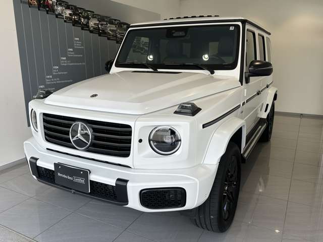 Mercedes-Benz G-Class 8