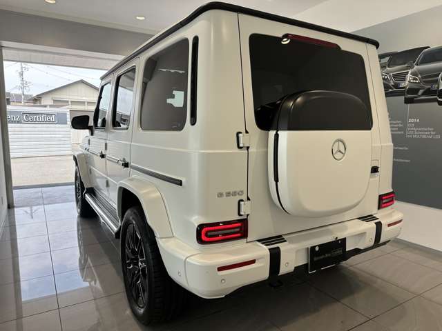 Mercedes-Benz G-Class 9