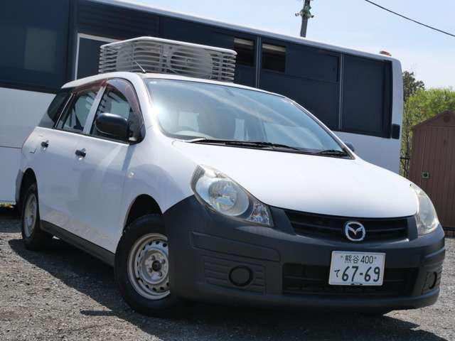 Mazda Familia Van 3