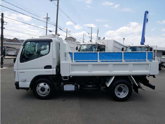 Mitsubishi Fuso Canter 9