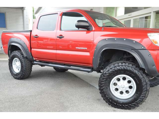 Toyota Tacoma 4