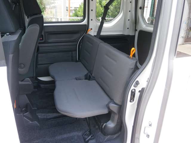 Honda N-VAN 11