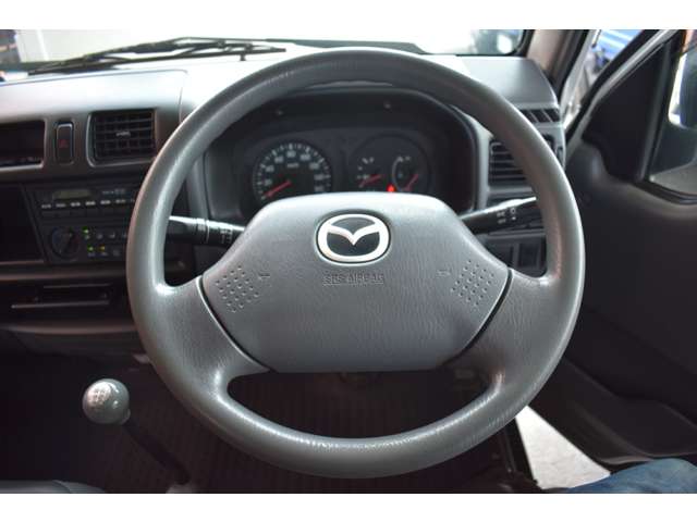 Mazda Bongo Truck 6