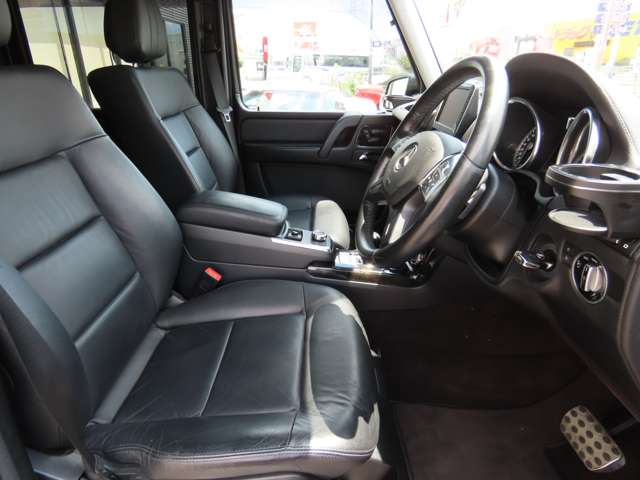Mercedes-Benz G-Class 4