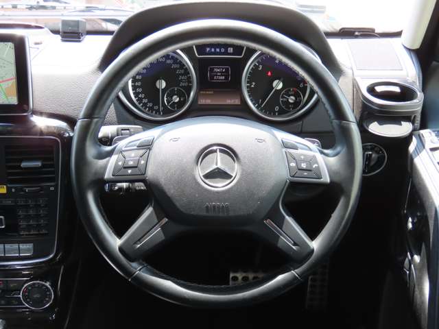Mercedes-Benz G-Class 10