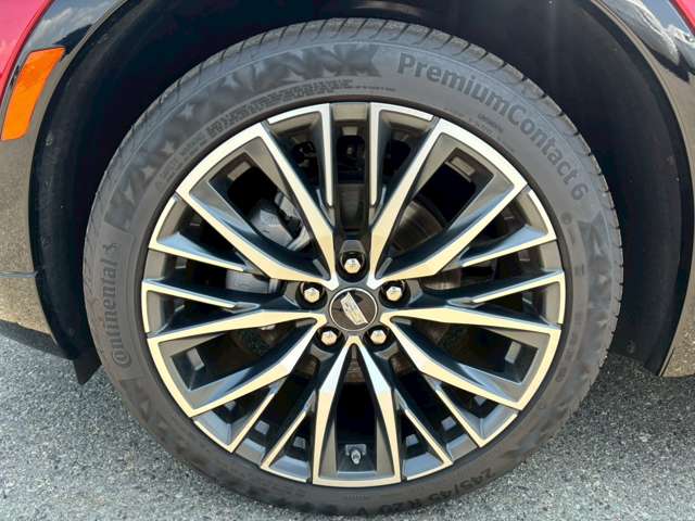 Cadillac XT4 9