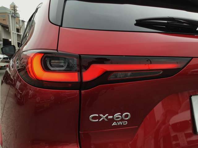 Mazda CX-60 11