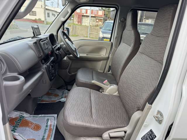 Nissan NV100 Clipper 11
