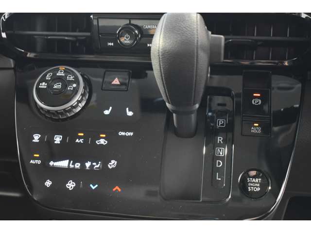 Mitsubishi Delica Mini 11