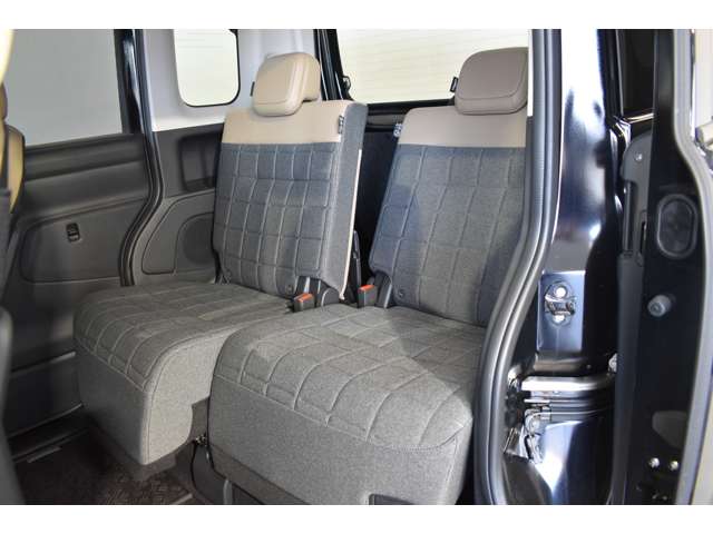 Mitsubishi Delica Mini 12