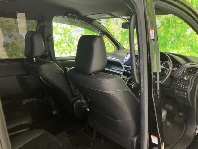 Toyota Esquire 8