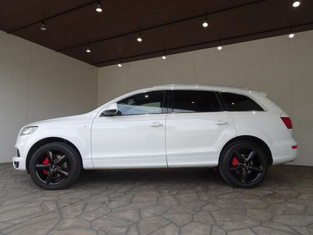 Audi Q7 10
