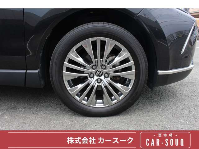 Toyota Harrier 3