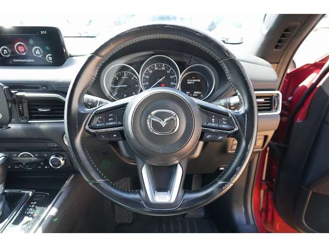 Mazda CX-8 4