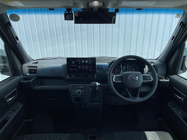 Daihatsu Atrai 6