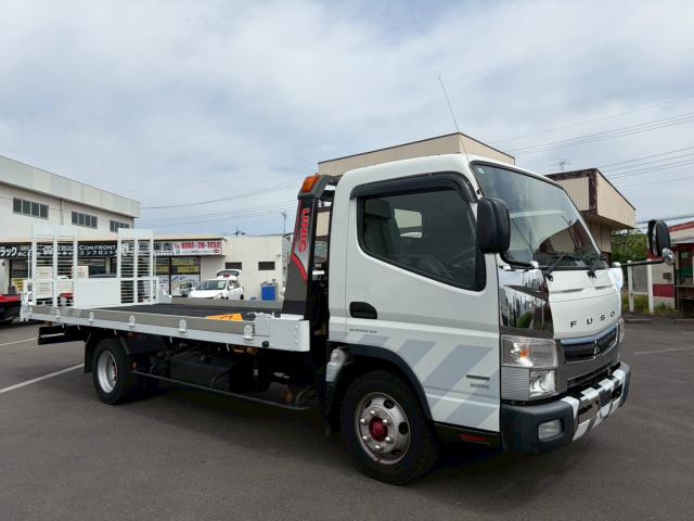 Mitsubishi Fuso Canter 4