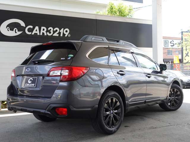 Subaru Legacy Outback 12
