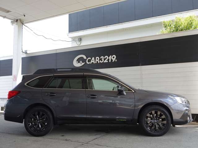 Subaru Legacy Outback 10